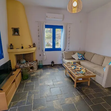 Tranquil Seaside Escape Holiday home Kythnos