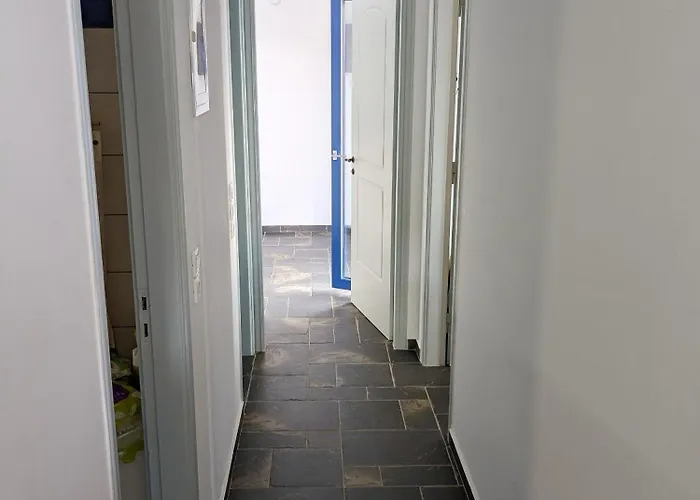 Pnoes - Seaside Escape *