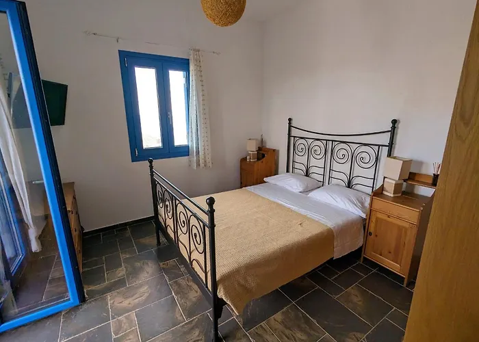 Pnoes - Seaside Escape Dom wakacyjny *