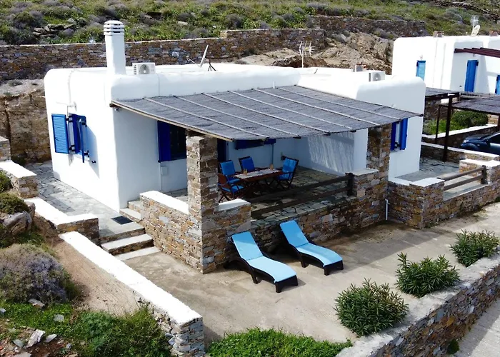 Pnoes - Seaside Escape Dom wakacyjny *